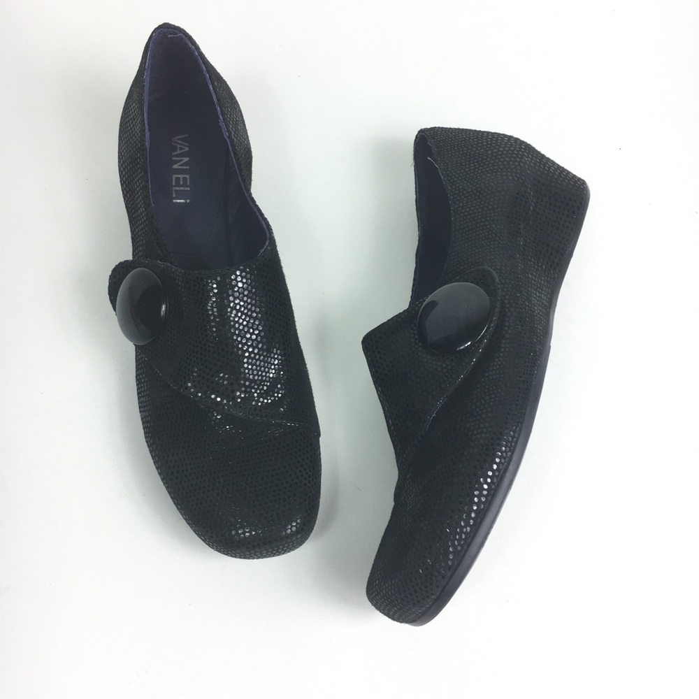 Vaneli Maxy Black Nubuck Leather 6 N Narrow Wedge